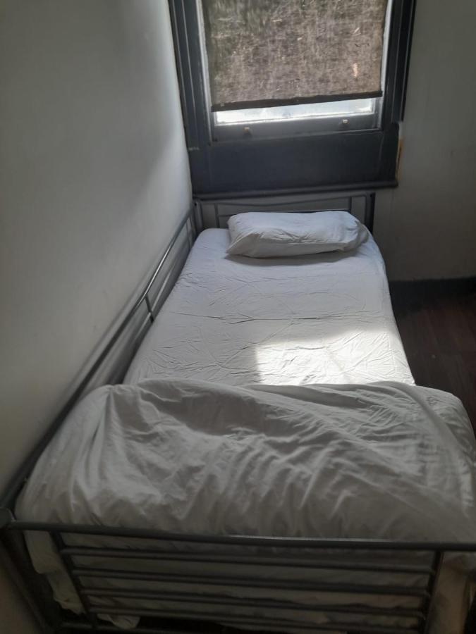 Woolwich Backpackers New Hostel Лондон Екстериор снимка